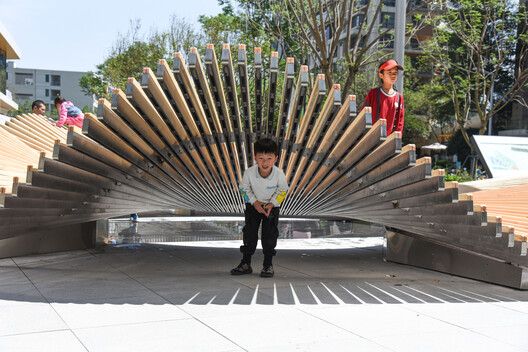 "Epiphany Arsitek Membangun Paviliun Petal" 47