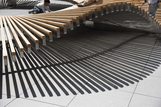 "Epiphany Arsitek Membangun Paviliun Petal" 60