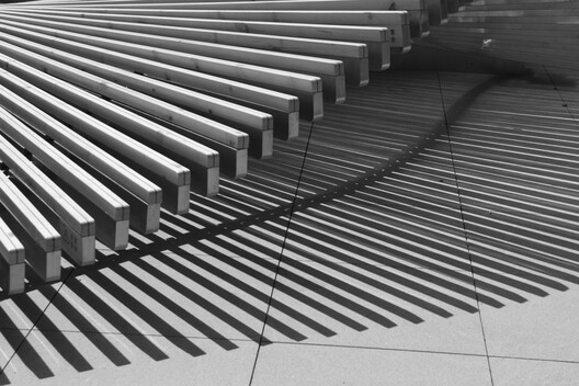 "Epiphany Arsitek Membangun Paviliun Petal" 68