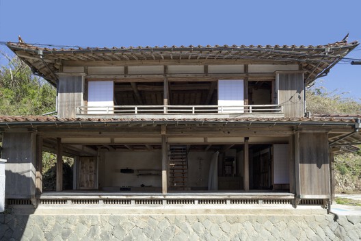 Transformasi Rumah Kayu Tradisional Jepang Annex Misumi 9
