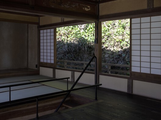 Transformasi Rumah Kayu Tradisional Jepang Annex Misumi 18