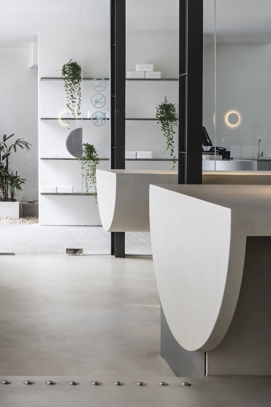 "Bosgaurus Coffee Roasters: Karya Arsitektur dan Desain dari NU" 19