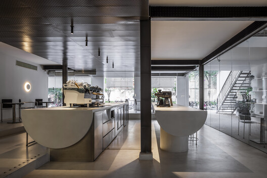 "Bosgaurus Coffee Roasters: Karya Arsitektur dan Desain dari NU" 21