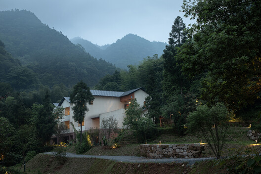 Misteri Villa yang Hilang di Simianshan, Chongqing: Karya Arsitek KONGKONG 17