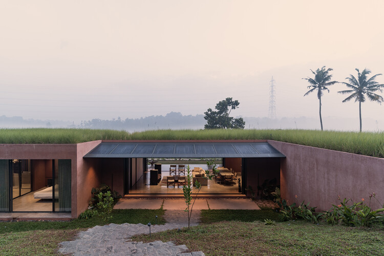 Rumah Bumi Alarine Oleh Arsitek Zarine Jamshedji 1