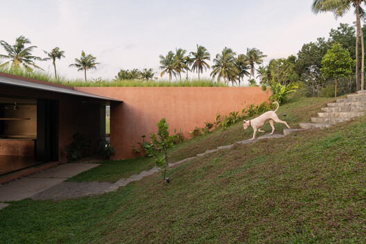 Rumah Bumi Alarine Oleh Arsitek Zarine Jamshedji 13