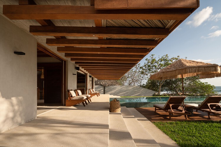 Indahnya Rumah Bukit Dengan Kolam Renang Villa Taloel di Meksiko 8