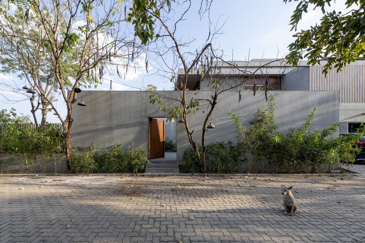 Rumah Monolitik Desain MODO India 1