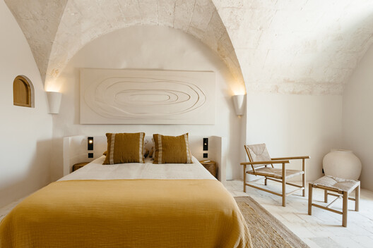 Hotel Mediteranian Son Blanc Spanyol Karya Atelier du Pont: Sebuah Tinjauan Mendalam 35