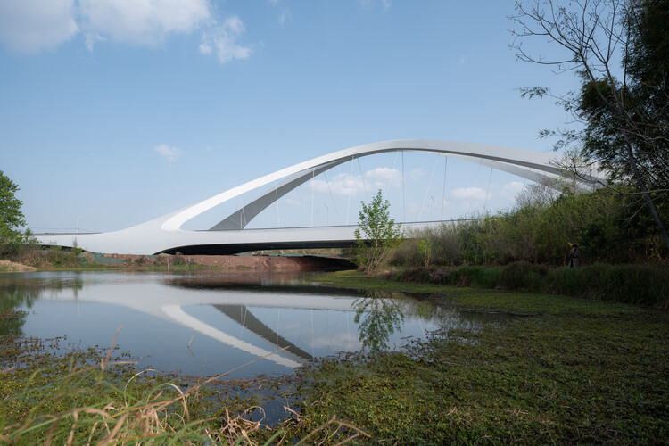 Tinjauan Mendalam Jembatan Sungai Jiangxi / Arsitek Zaha Hadid 1