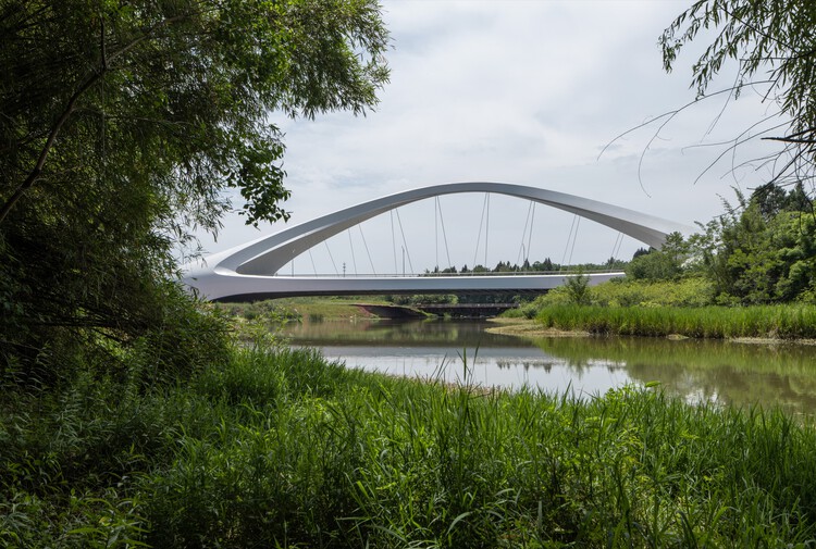 Tinjauan Mendalam Jembatan Sungai Jiangxi / Arsitek Zaha Hadid 3
