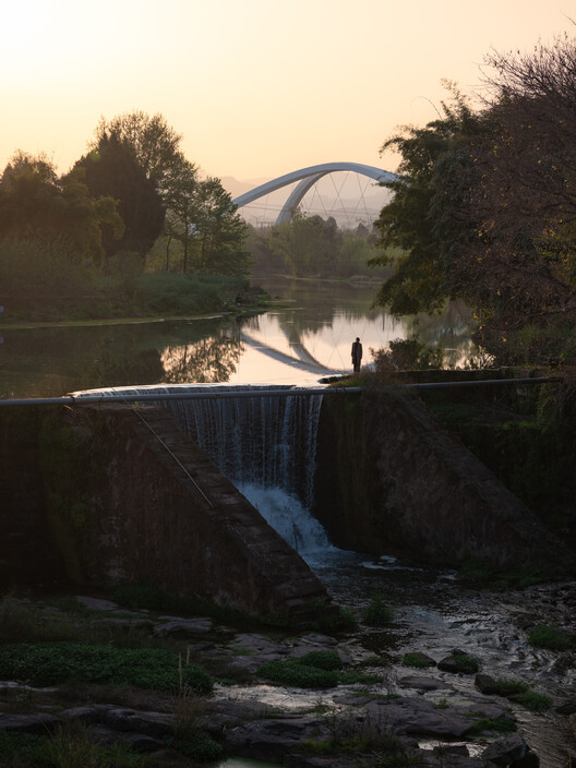 Tinjauan Mendalam Jembatan Sungai Jiangxi / Arsitek Zaha Hadid 20