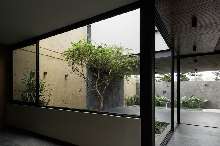 Rumah Tropical Modern Zibu Oleh Arsitek Di Frenna 10
