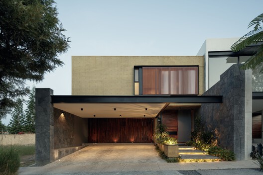 Rumah Tropical Modern Zibu Oleh Arsitek Di Frenna 16