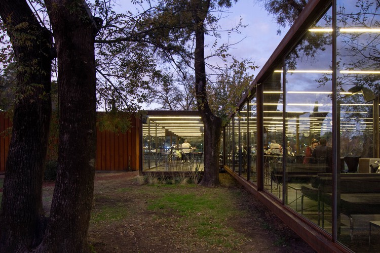 Desain Paviliun Taman Parque de Mayo Karya Arsitektur Bernardo Rosello 16