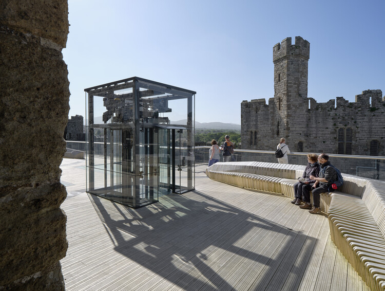 Gerbang Raja Kastil Caernarfon : Sebuah Tinjauan Mendalam 10