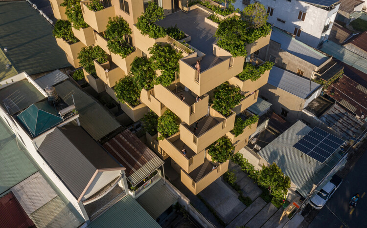 Hotel Flying Block Karya Menakjubkan Desain TAA 2