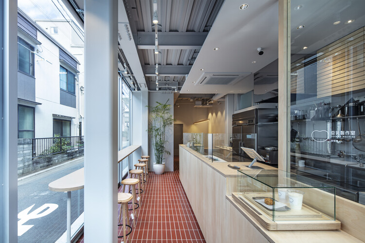 Kafe Tototo & Susu Kedelai Oleh Desain Arsitektur & Interior Tenhachi 2