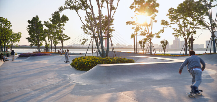 Transformasi Sungai Hangzhou Menjadi Taman Asian Games Sanqiao oleh Studio Desain Asli TJAD 11