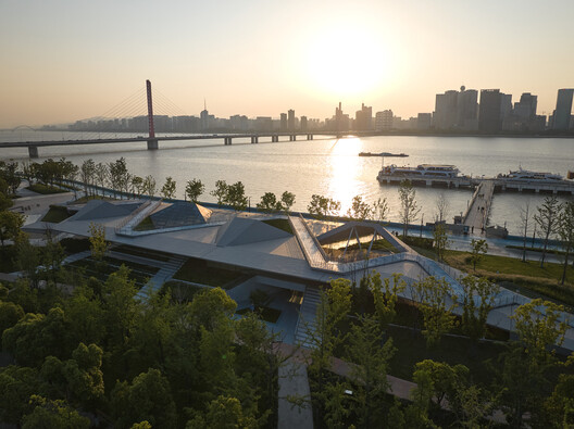 Transformasi Sungai Hangzhou Menjadi Taman Asian Games Sanqiao oleh Studio Desain Asli TJAD 20