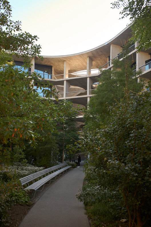 Arsitek Kampus Utama SIP oleh Herzog & de Meuron 25